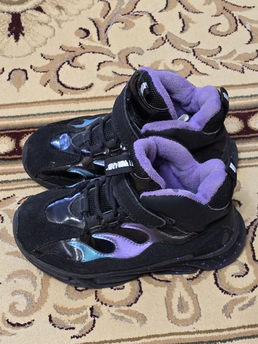 Кроссовки ботинки 28-29 размер