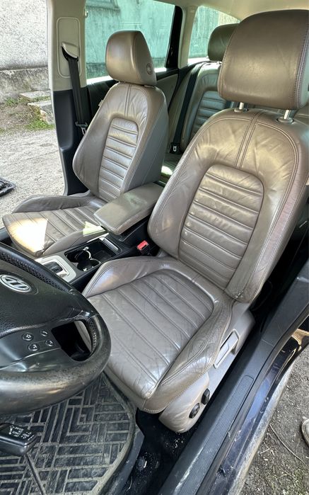 Dezmembrez Dezmembrari Passat b6 1.9BXE  2.0BKP 2.0BMP 4x4 LC8Z LC9X