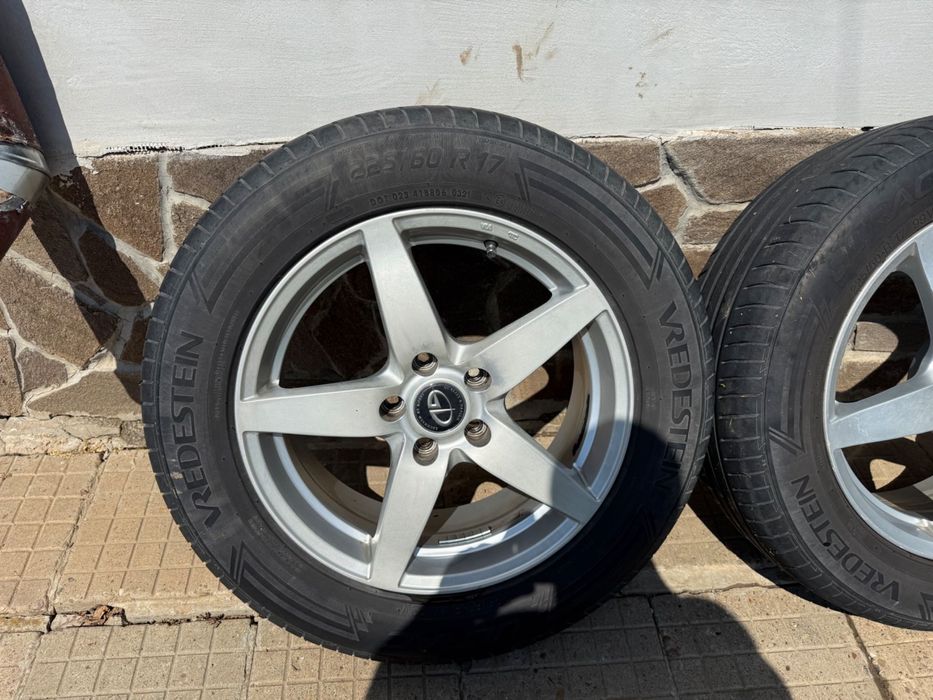 Джанти с гуми 5х100 , 114,3 17*