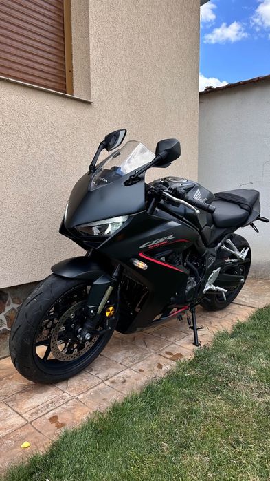Honda CBR 650 R categria a2