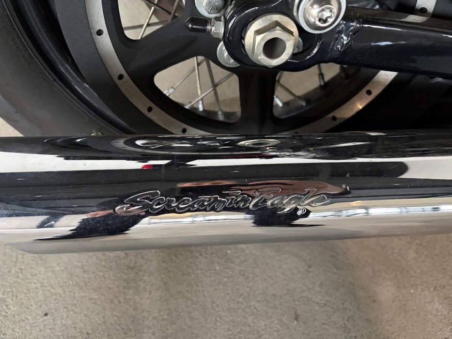 VÂND MOTOCICLETA  Harley-Davidson 1200