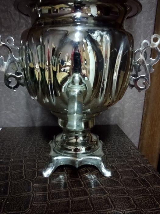 Самовар СССР объем три литра