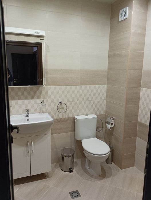 Дава се под наем Двустаен апартамент в Перник, Изток - 59 кв.м за 459 € - Снимка #7