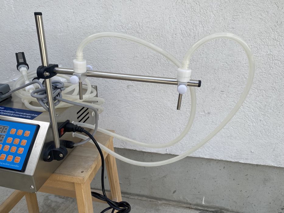 Aparat dozare lichide cu 2 capete și control digital