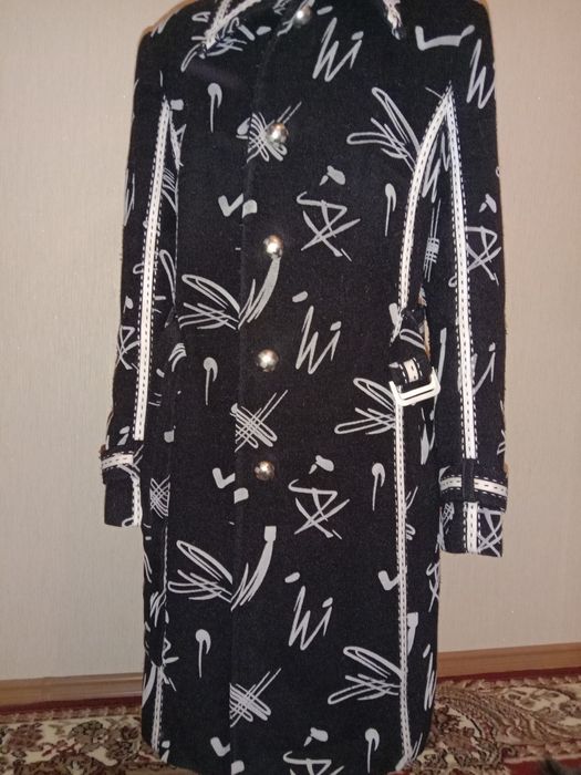 Женские вещи и обувь