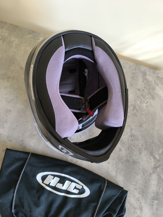 Нова каска HJC is-17