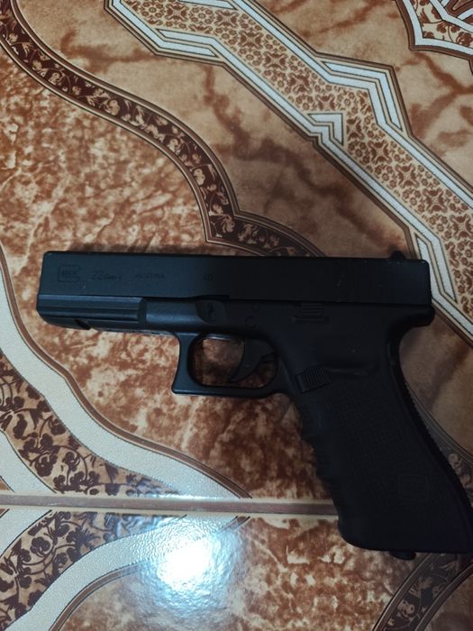Pistol Airsoft Glock 22 2j