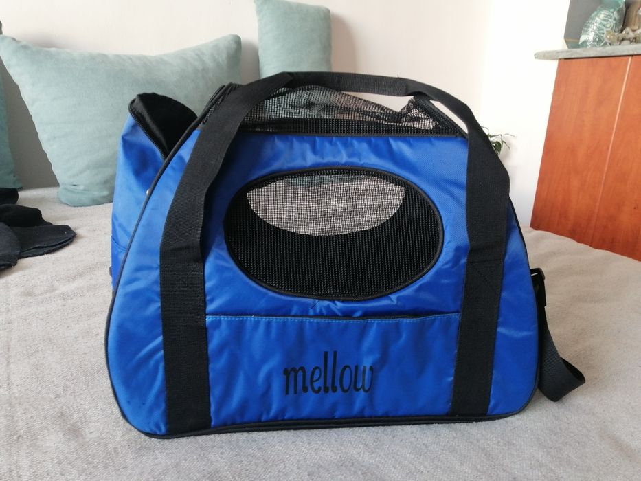 Продавам сакче за куче