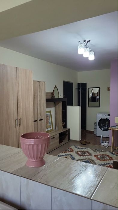 Garsoniera de inchiriat