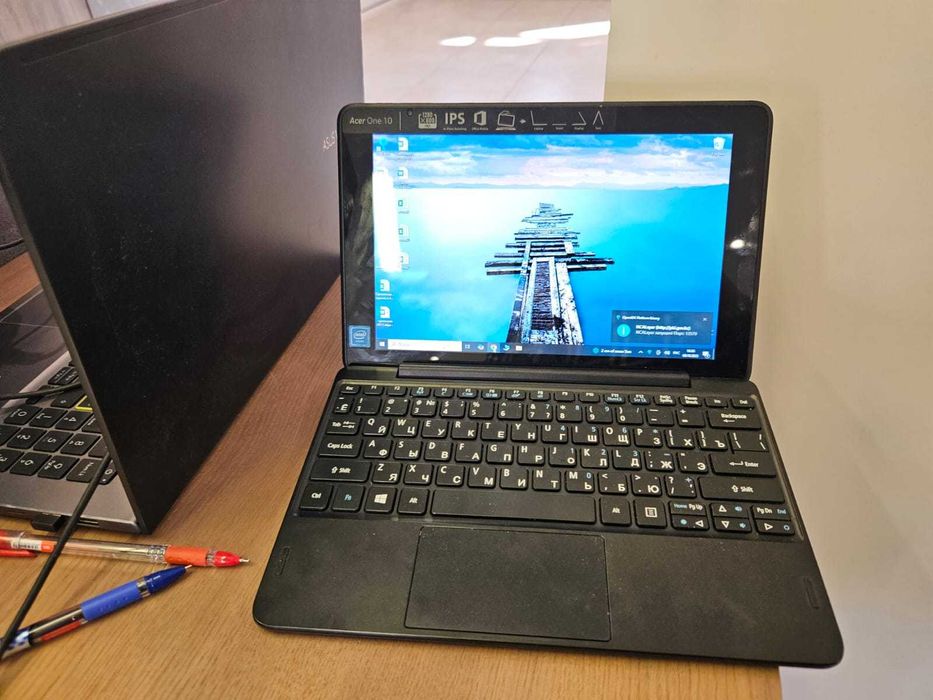 Планшет - ноутбук ACER ONE 10