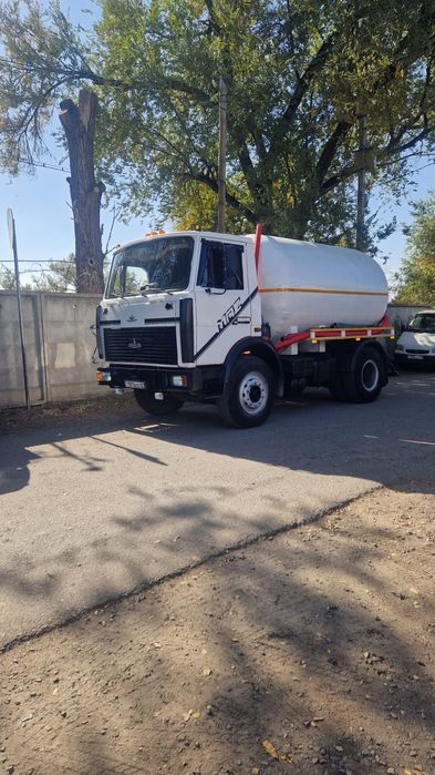 .Асенизатор    8 куб 50 метров шлангов