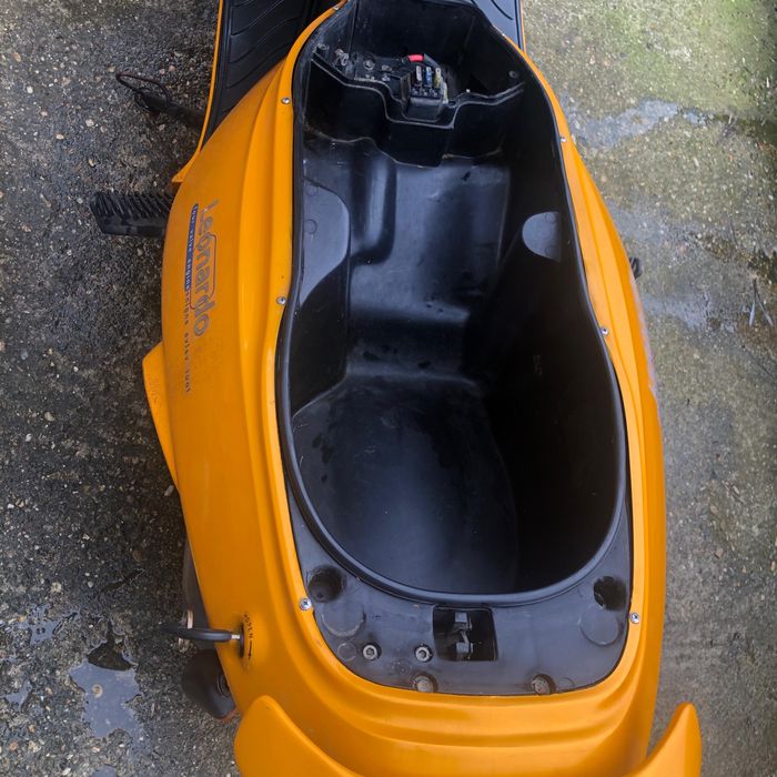 Aprilia Leonardo 125