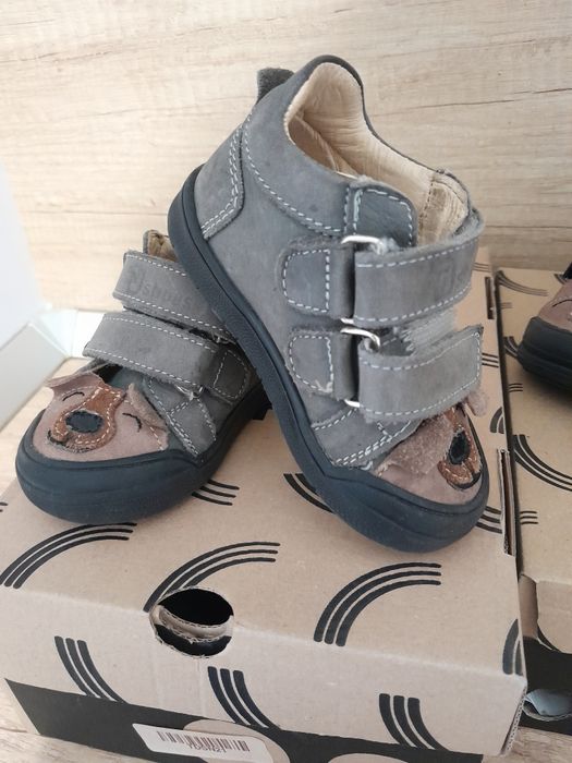 Pantofiori pentru bebelusi