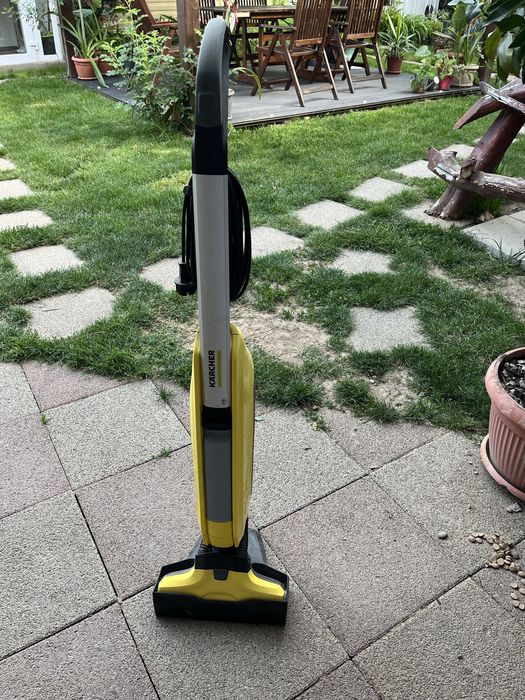 Mop  karcher cu rezerve incluse…