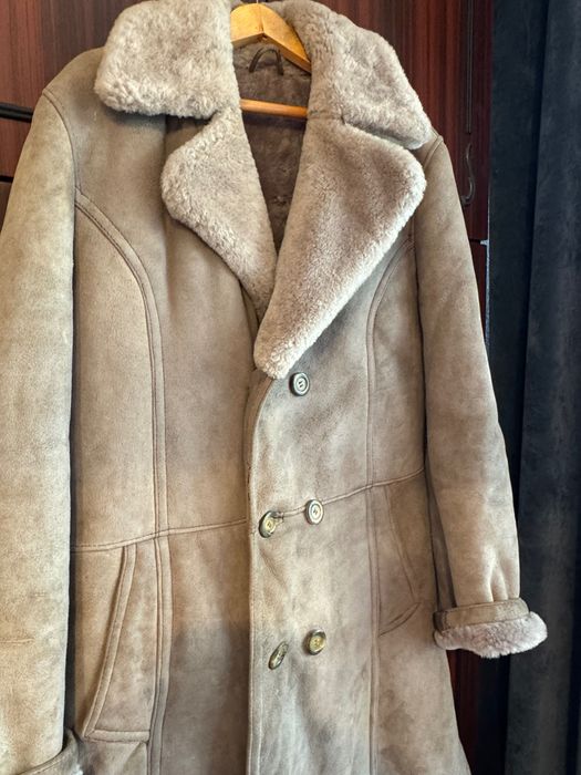 Дълъг мъжки кожух от естествена кожа