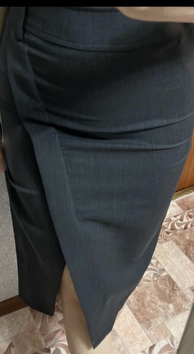 Юбки прямые.