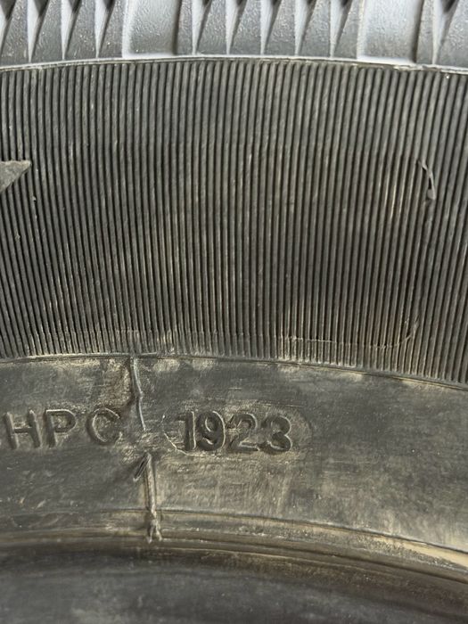 Комплект зимней резины. 185/65/R15