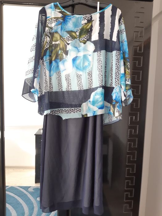 Продам вещи женские 50-52 р