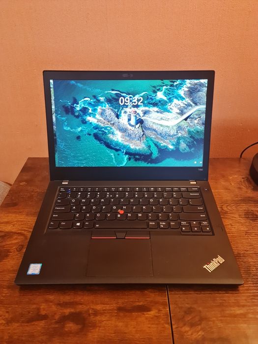 Lenovo ThinkPad T480 Intel I5 vpro 500GB  32GB RAM  stare FOARTE BUNA