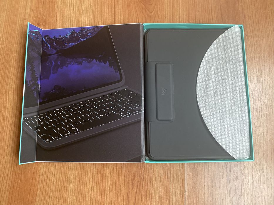 Logitech Slim Folio Pro iPad Pro 11-inch