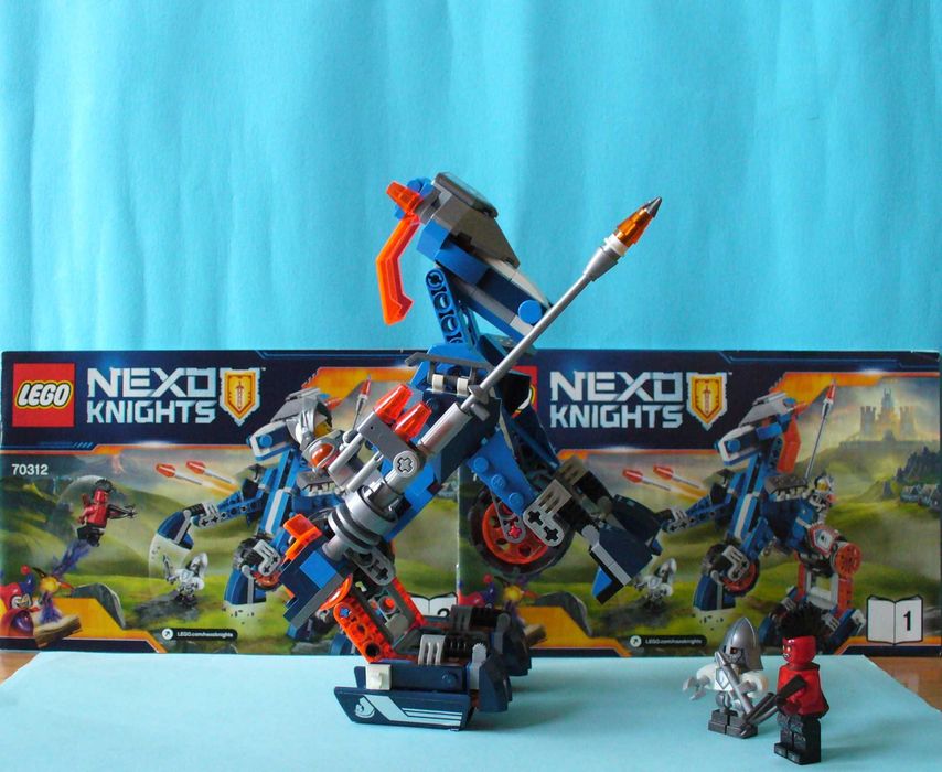 LEGO "Nexo knights" 70321 и 70312