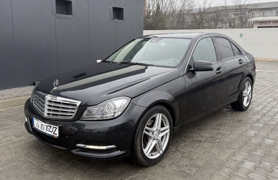 Vamd C220 170cp automat