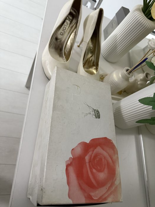 Туфли свадебные белые 40 размер