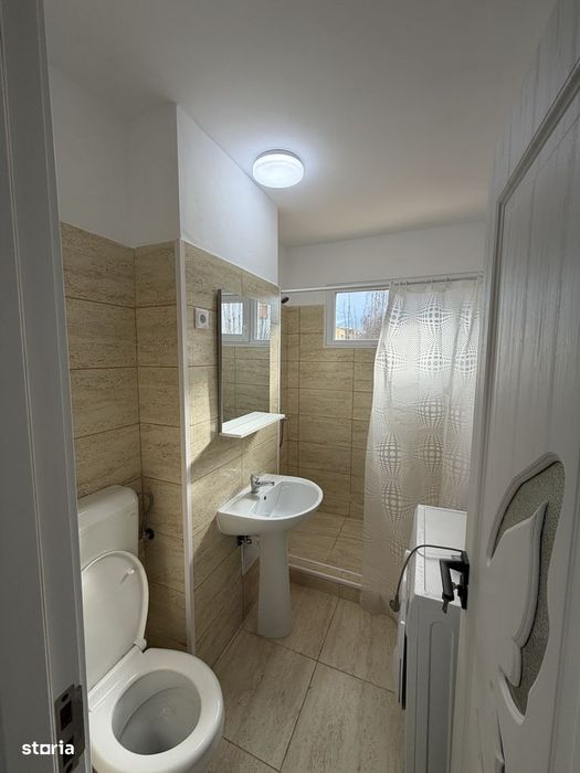 Închiriez apartament 2 camere