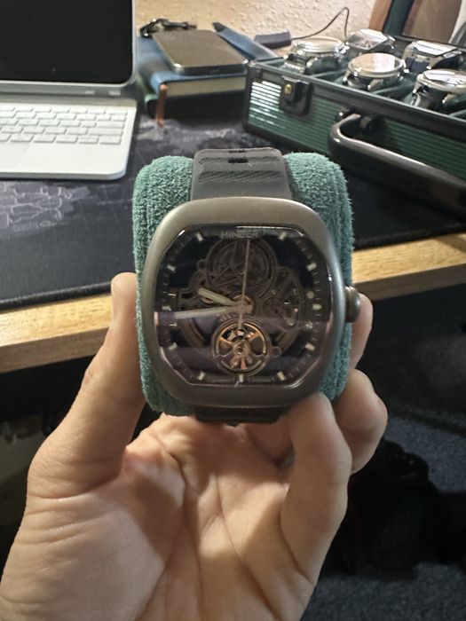 Часы оригиналные