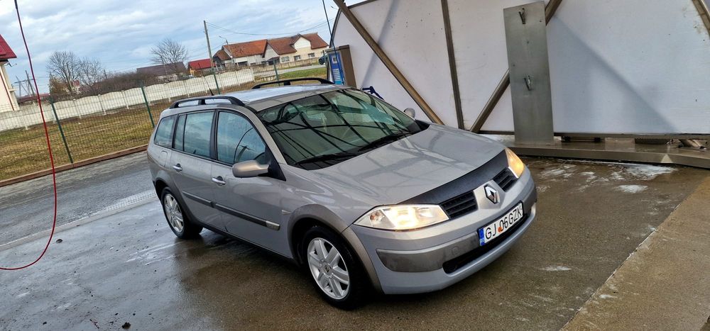 Renault Megan 2 -- 1.9Dci 130Cp -- 6+1trepte -- Carlig - Fiscal ! 3000lei - Cititi Anuntul !
