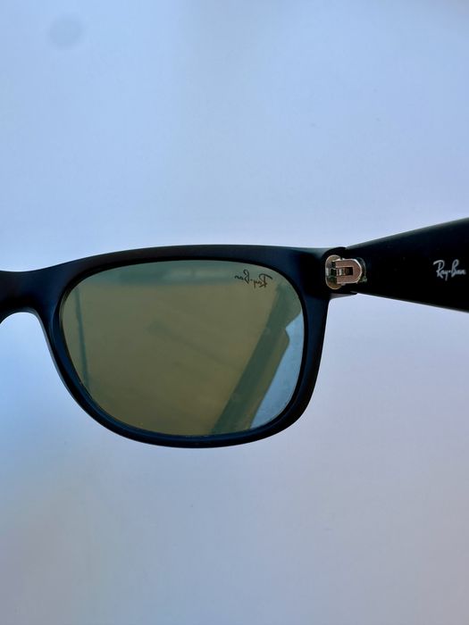 Ray Ban RB2132 Wayfarer