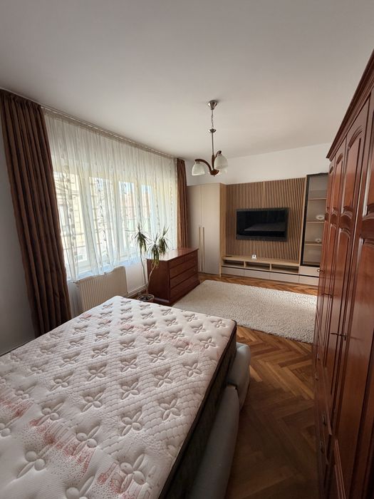 Apartament de inchiriat Centrul istoric - 73 mp utili