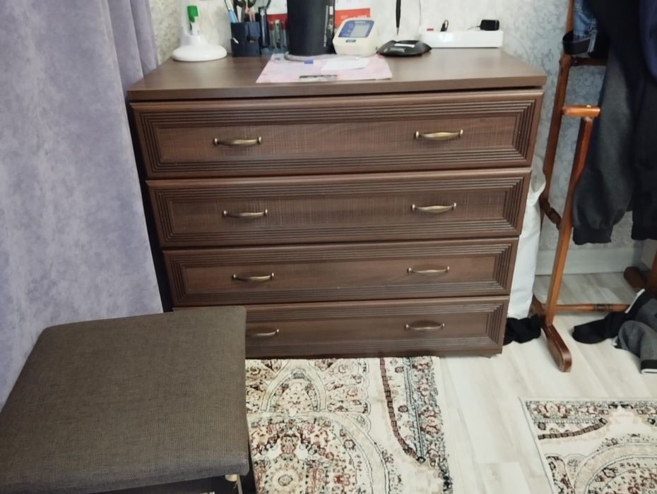 Спальный гарнитур