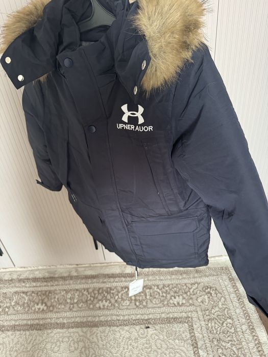 Продам зимнюю куртку