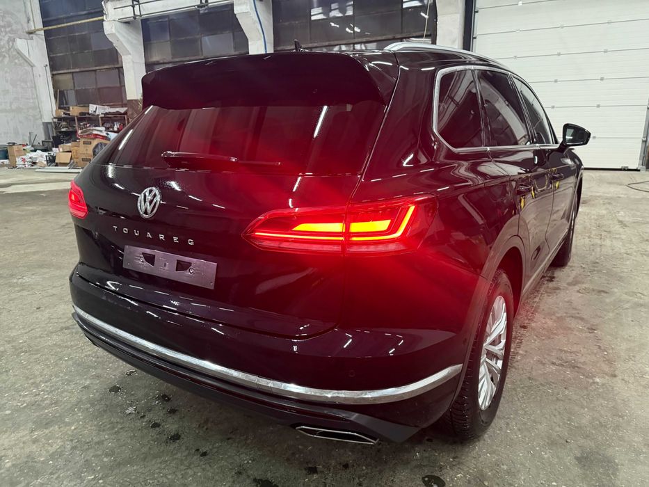 Volkswagen Touareg avariat