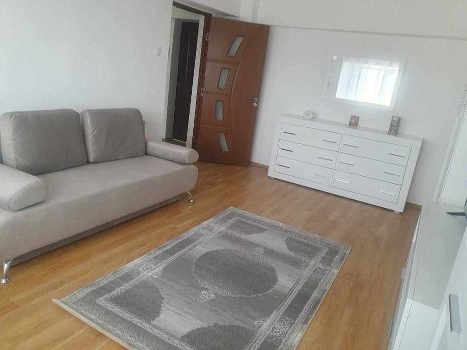 de inchiriat apartament 2 camere,  zona Unirii Sud, Buzău