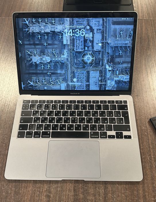Macbook Air в идеальном состоянии