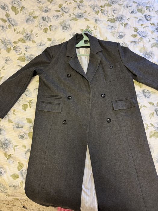 Продам пальто размер м