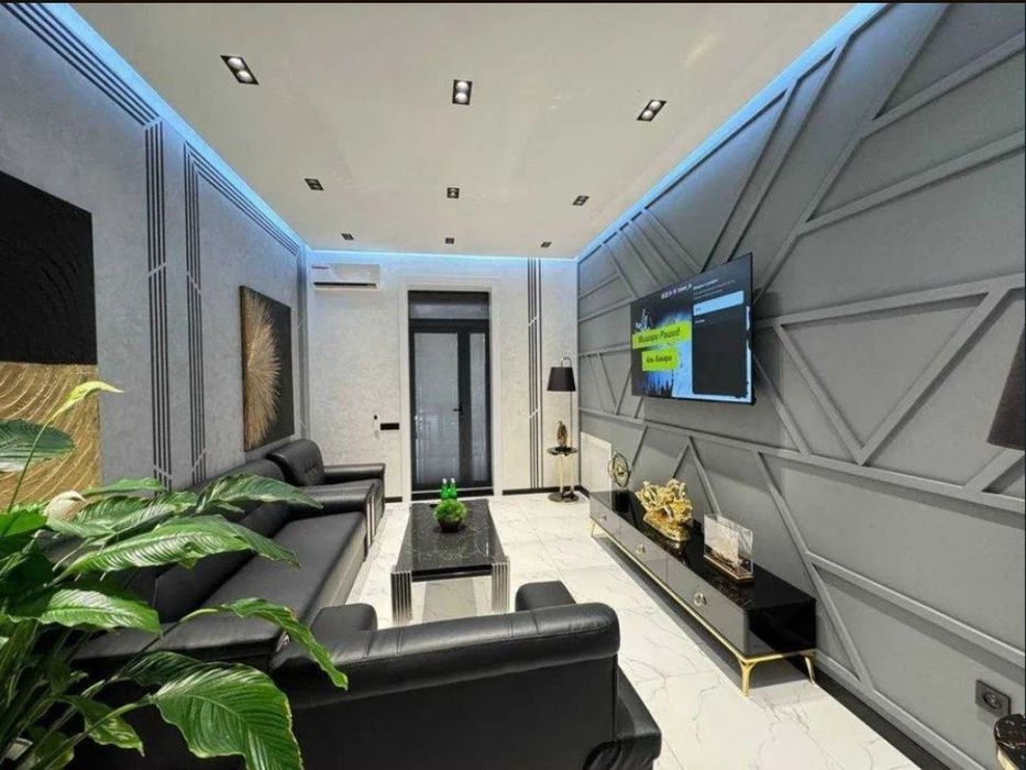 Аренда офиса на Ц-1. Садыка Азимова. 235 м²