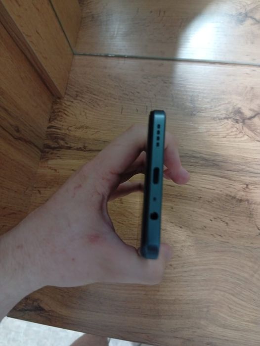 Realme c71 256/8