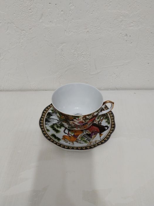 Продаю чайный сервиз.