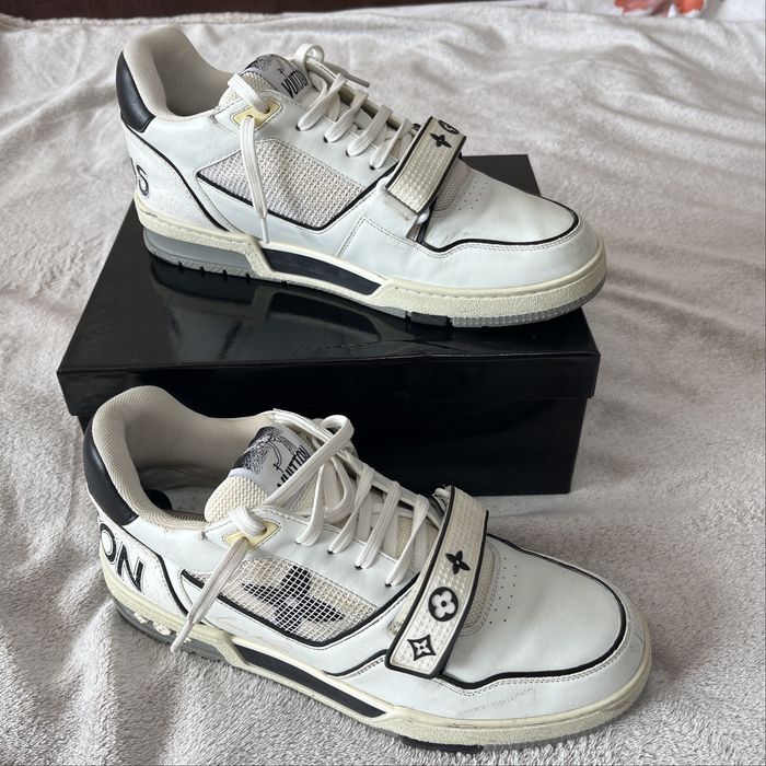Adidasi Louis Vuitton
