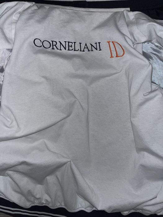 Куртка из линейки Corneliani ID
