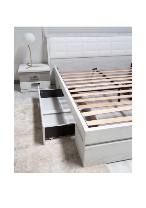 Vand pat dormitor 160x200 cu noptiere si saltea