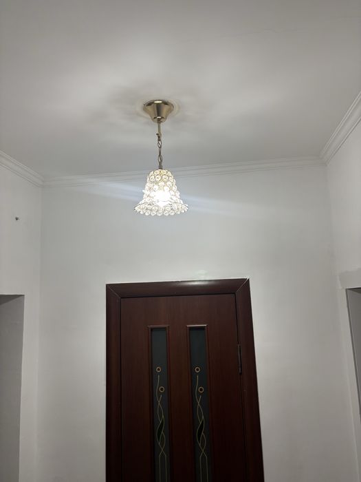 Люстры по 2000 тг.