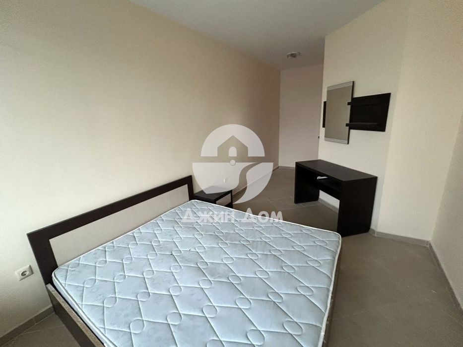 Двустаен апартамент в жилищна сграда БЕЗ ТАКСА, гр. Несебър