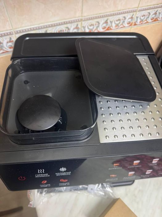 Кофемашина новая