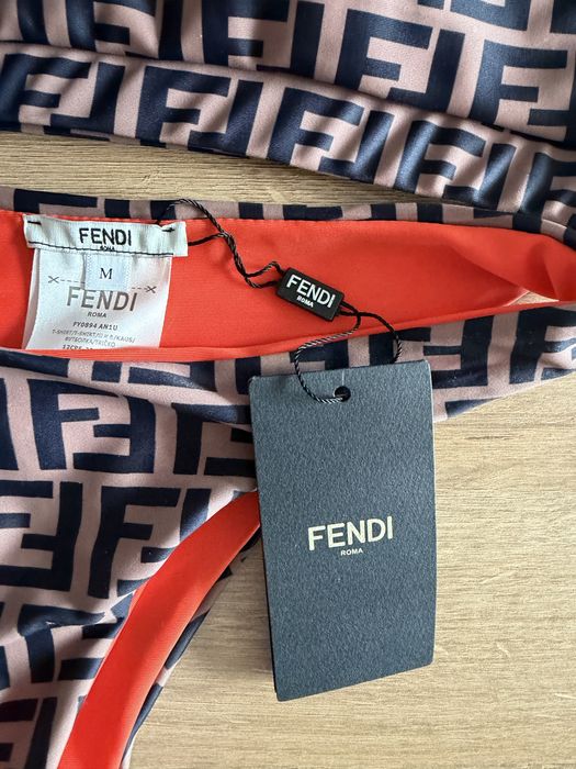 Дамски бански ! Нов М