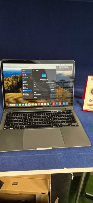 Apple MacBook 13 Pro ( B33370.1 / Ag28 Doi Baieti ) Garantie 2 ani !