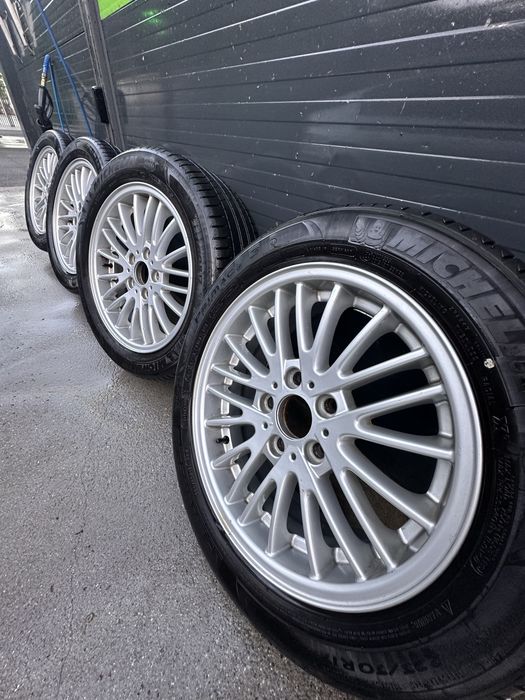 Jante bmw R17 Anvelope vara Michelin 225/50